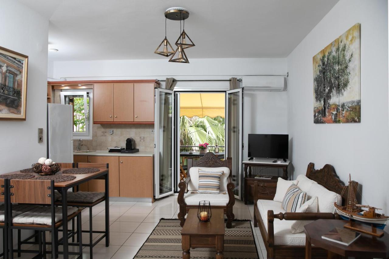 Aegina Town Apartment , With Private Parking Exterior foto